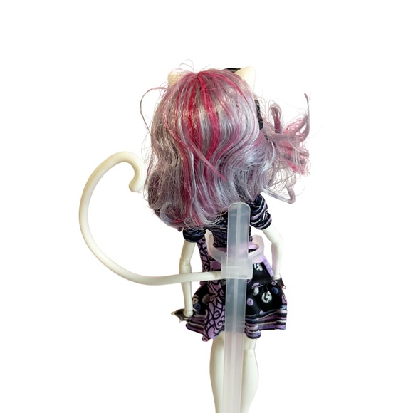 Monster High Scaris Catrine Demew Doll City of Freights - Picture 5 of 6